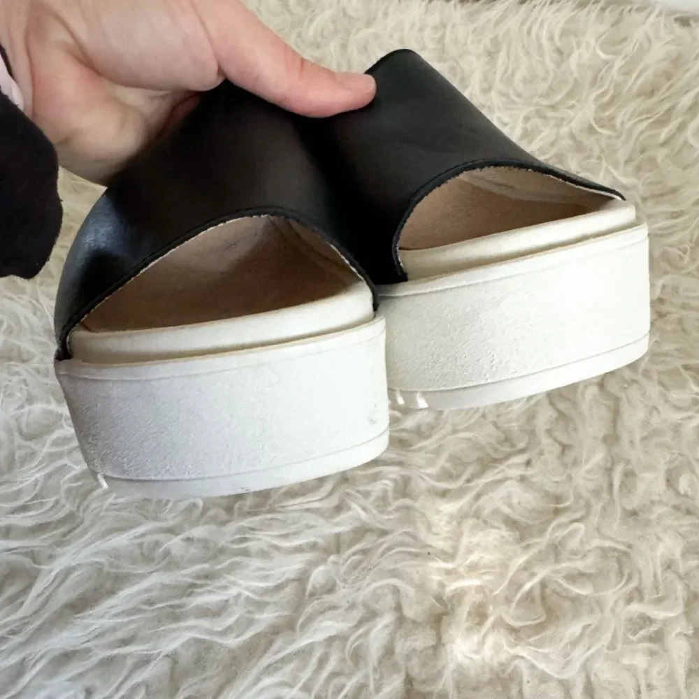 Shellys London Black Leather Platform Slide Sandal Y2K | Size 36